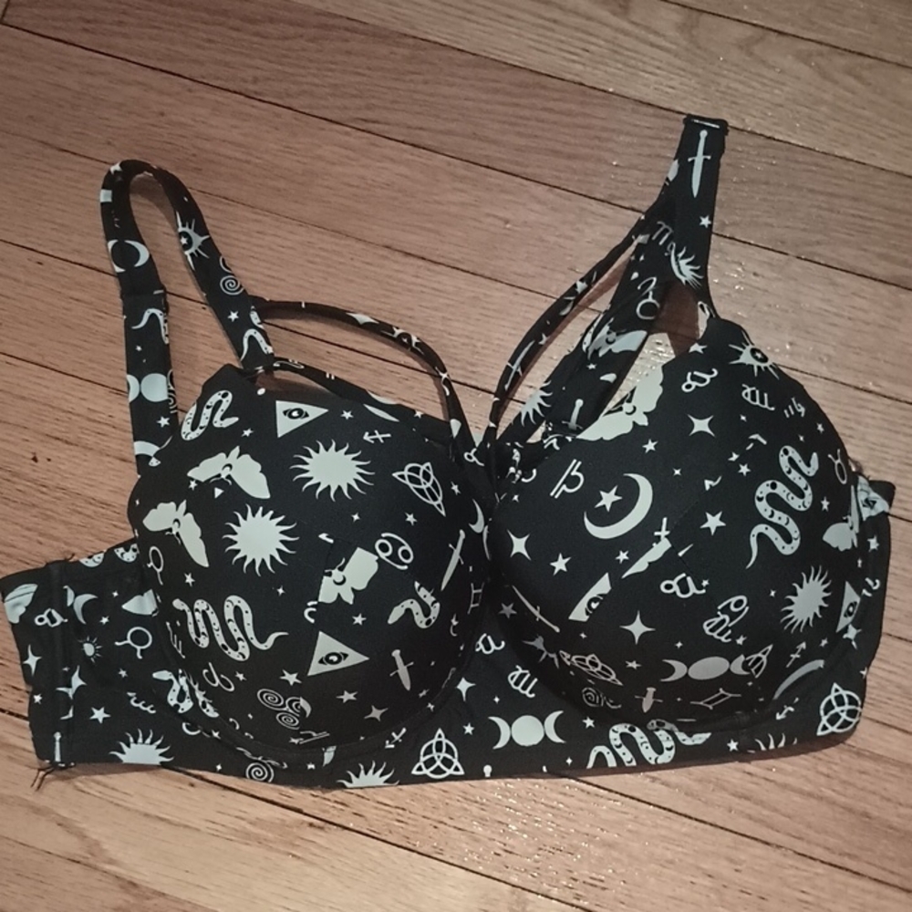 Hot Topic Celestial Icon Swim Top 2X